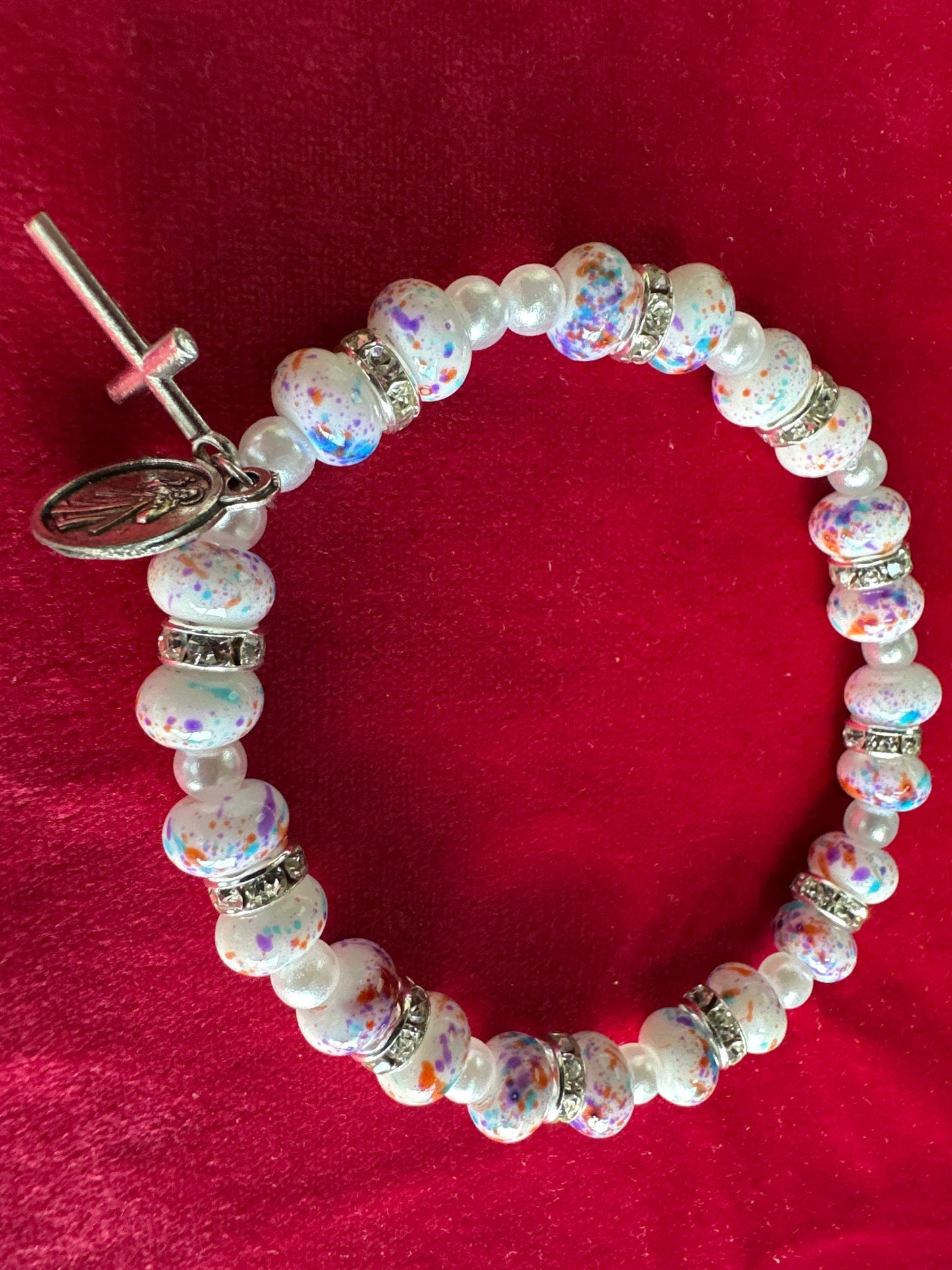 Divine Mercy Rosary Bracelet – 8" Stretchable Glass Beads with Crucifix & Medal, Catholic Gift
