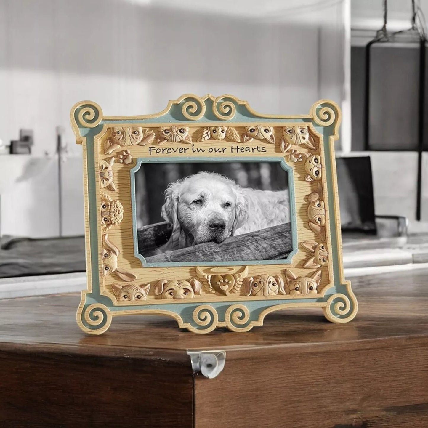 Forever In Our Hearts Polyresin Dog/Cat Photo Frame, Pet Memorial Picture Frame