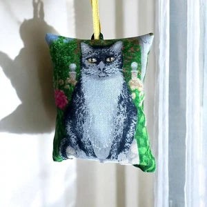 Handmade Cat Print Balsam-Filled Hanging Pomander – Natural Scented Ornament